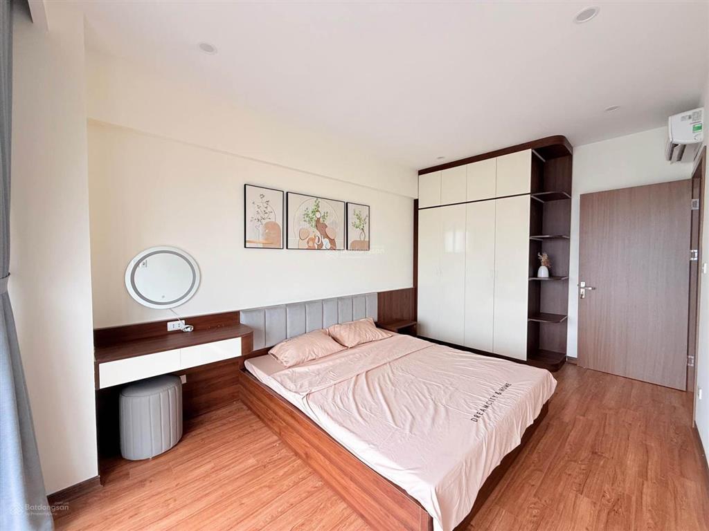 Trung tâm hoàng mai nhà đẹp ở ngay full nội thất cao cấp 2 phòng ngủ tặng toàn bộ nội thất