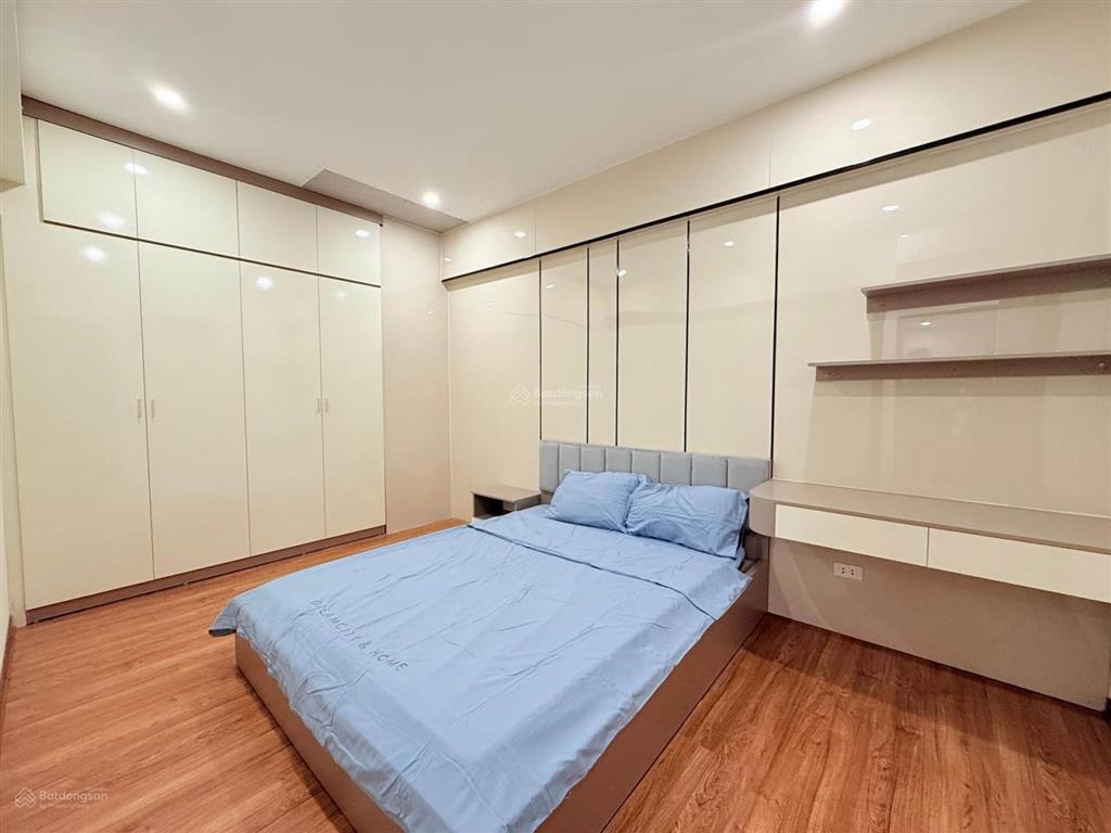 Trung tâm hoàng mai nhà đẹp ở ngay full nội thất cao cấp 2 phòng ngủ tặng toàn bộ nội thất