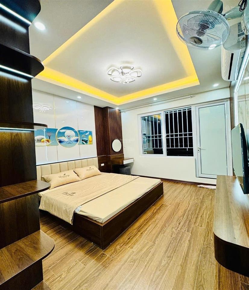 Chung cư hồ đền lừ lô góc 3 mặt thoáng 2 phòng ngủ, 2 wc full nội thất vào ở ngay