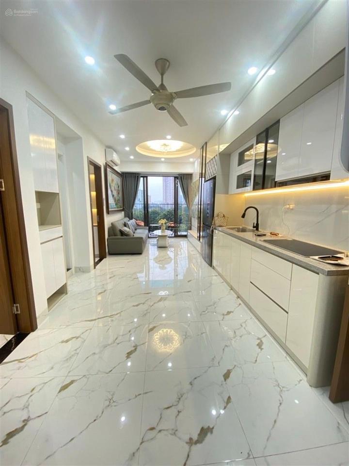 Chung cư đền lừ 2 view trọn hồ đền lừ lô góc 2 phòng ngủ, 2 wc full nội thất vào ở ngay
