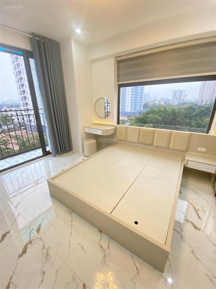 Chung cư đền lừ 2 view trọn hồ đền lừ lô góc 2 phòng ngủ, 2 wc full nội thất vào ở ngay