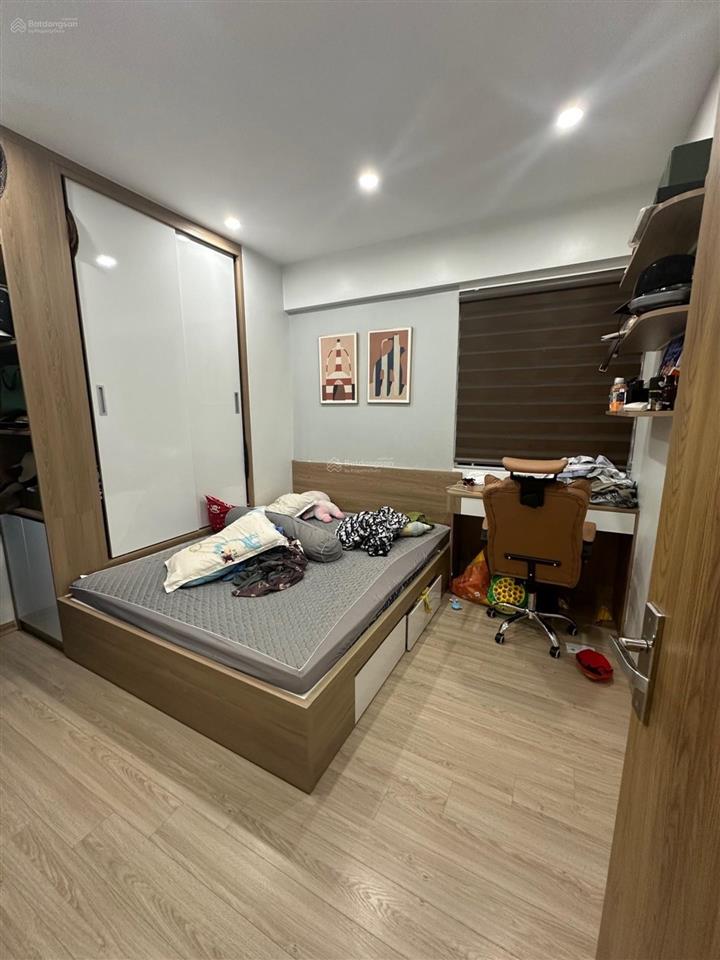 Chung cư tân mai 3 phòng ngủ, 2 wc full nội thất vào ở ngay sổ đỏ chính chủ