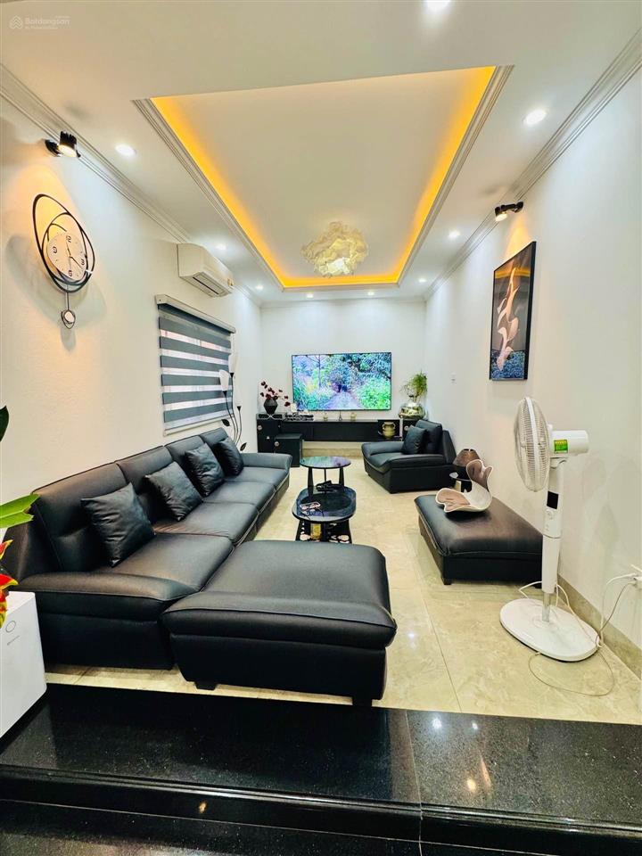 Căn hộ 2 tầng nguyễn an ninh 4 phòng ngủ full nội thất sát ô tô diện tích sử dụng to