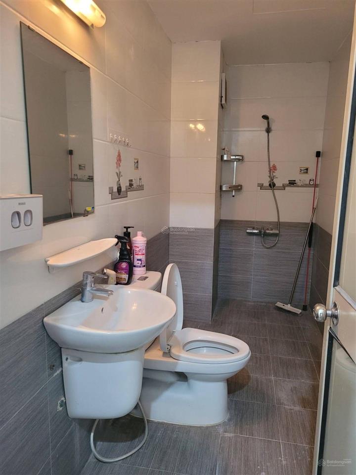 Chung cư nguyễn đức cảnh 2 phòng ngủ, 2 wc full nội thất view thoáng mát