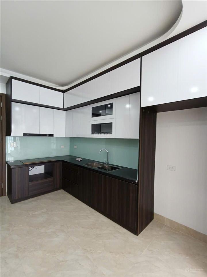 Chung cư trung tâm đền lừ 2 phòng ngủ full nội thất 3 ban công thoáng vĩnh viễn vào ở ngay