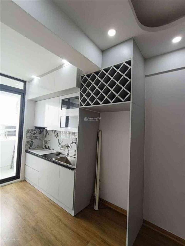Chung cư vĩnh hoàng view trọn hồ 2 phòng ngủ, 2 wc full nội thất mới tầng đẹp sổ đỏ chính chủ