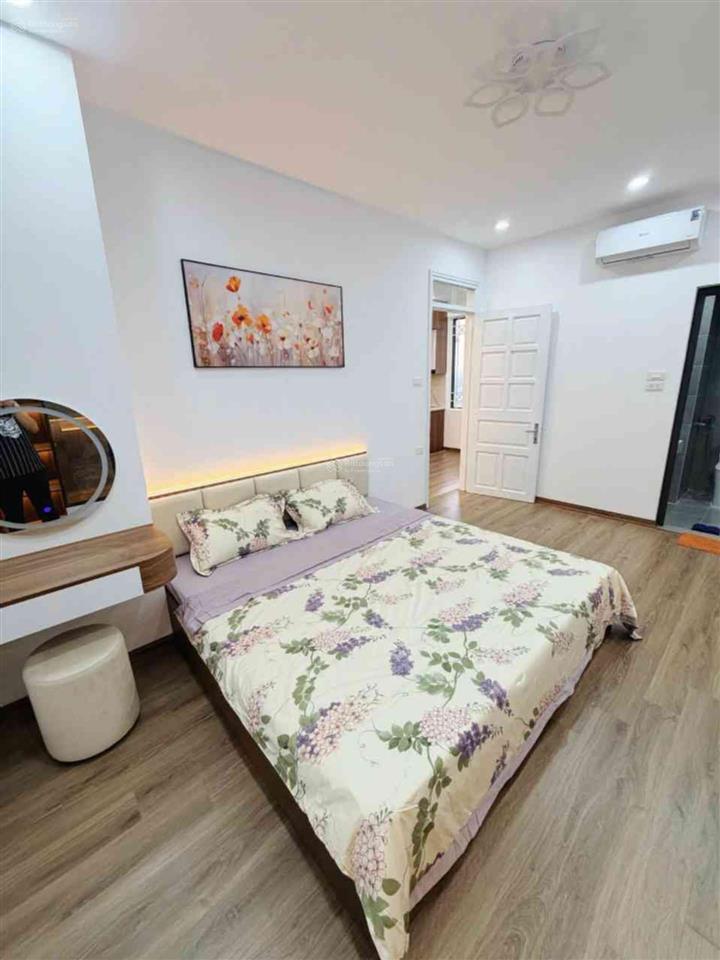 Chung cư vĩnh hoàng nhà mới full nội thất 2 phòng ngủ, 2 wc thang máy hàng xóm times city