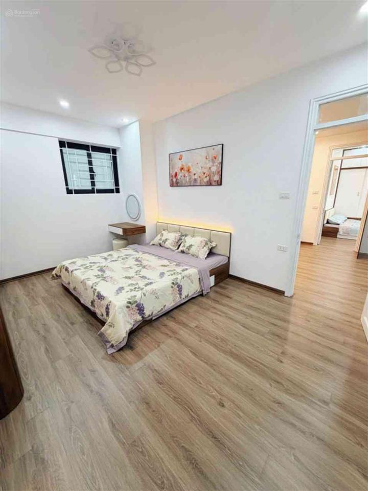 Chung cư vĩnh hoàng nhà mới full nội thất 2 phòng ngủ, 2 wc thang máy hàng xóm times city