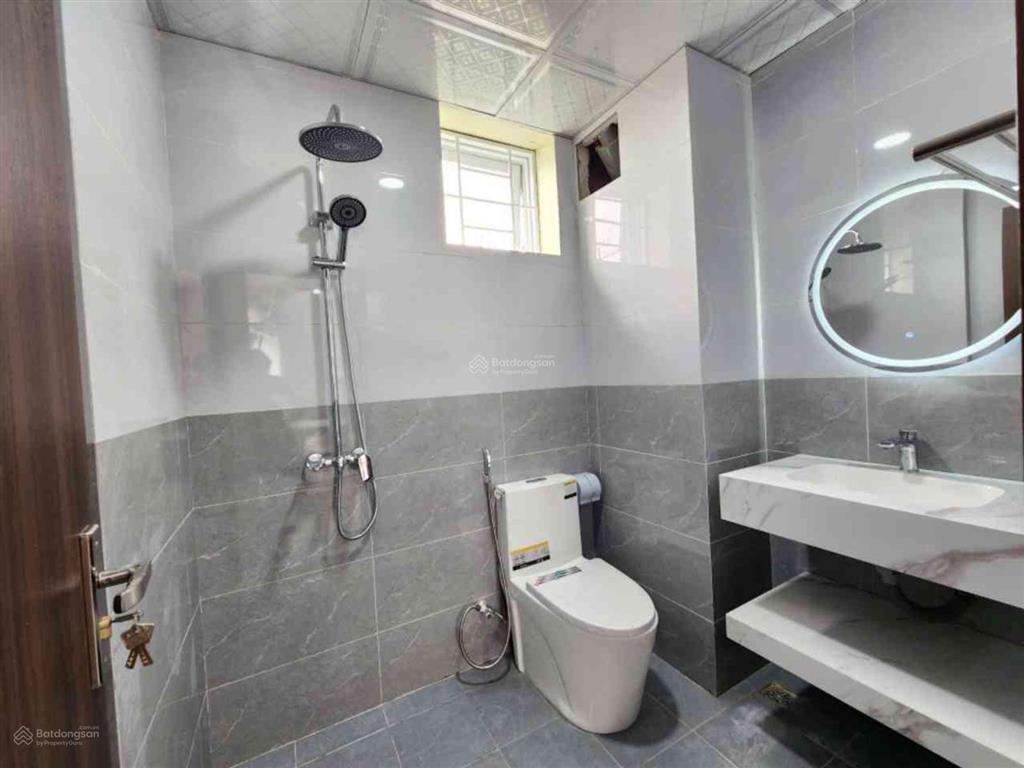 Chung cư vĩnh hoàng căn góc view hồ 2 ban công 2 phòng ngủ  wc  nhà đẹp ở ngay