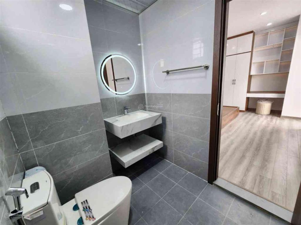 Chung cư vĩnh hoàng căn góc view hồ 2 ban công 2 phòng ngủ  wc  nhà đẹp ở ngay