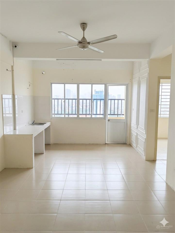 View hồ cực hiếm căn góc 3 thoáng 2 phòng ngủ ánh sáng tự nhiên sổ đỏ chính chủ