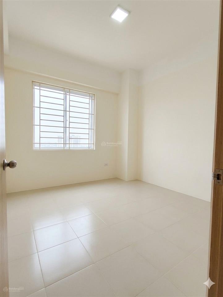 View hồ cực hiếm căn góc 3 thoáng 2 phòng ngủ ánh sáng tự nhiên sổ đỏ chính chủ