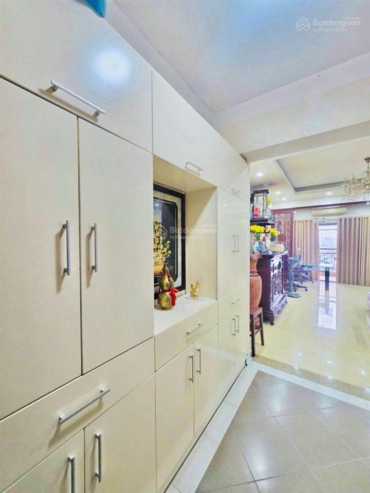 Chung cư nguyễn đức cảnh tầng trung đẹp 2 phòng ngủ, 2 wc full tiện ích sổ đỏ chính chủ