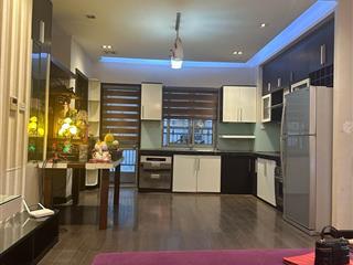 Chung cư nguyễn đức cảnh căn góc tầng trung 2 phòng ngủ 2 wc, full nội thất gần hồ đền lừ