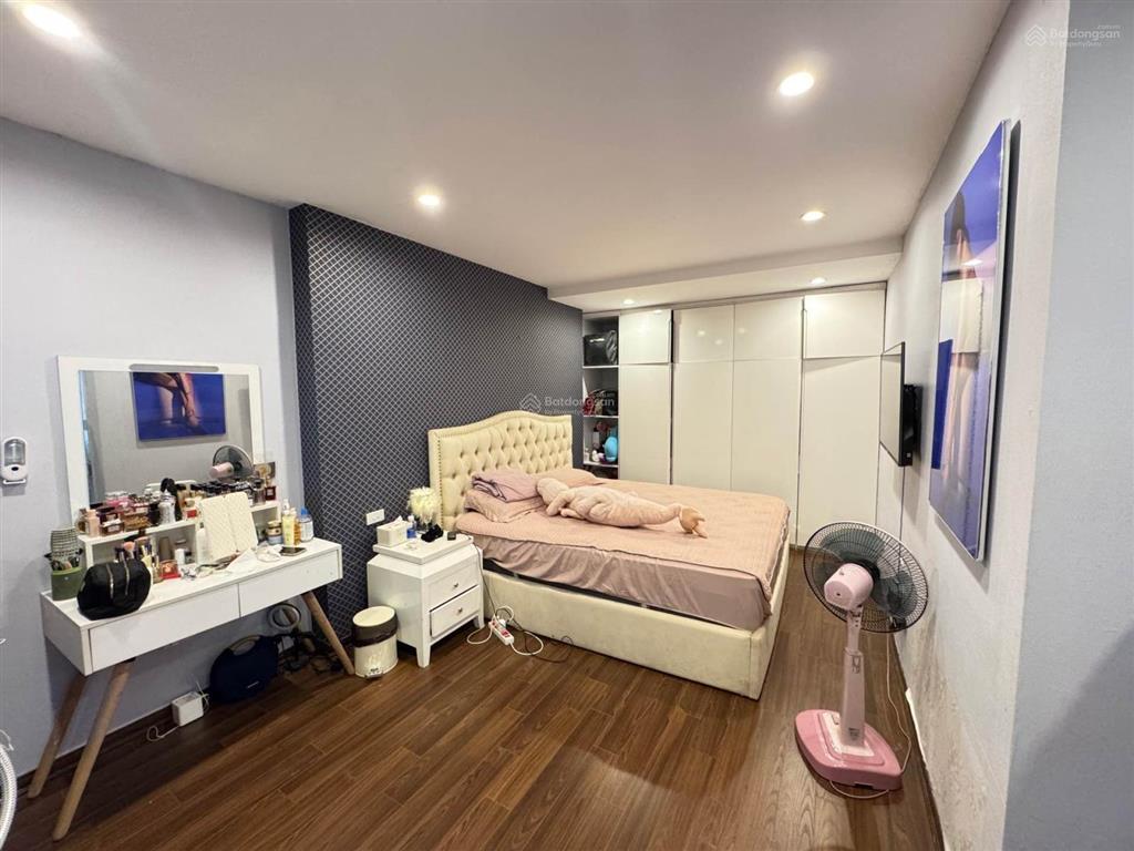 Chung cư đồng phát park view căn góc 2 thoáng 2 phòng ngủ view hồ & view phố thang máy