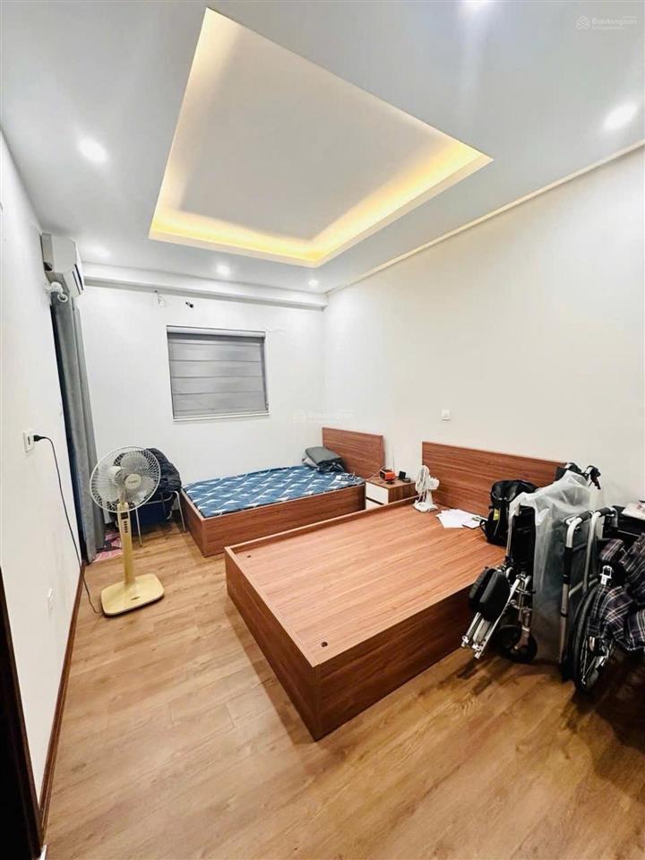 Căn hộ view hồ đền lừ lô góc tầng trung 2 ngủ 2 wc có slot ô tô có thể cải tạo 3 ngủ