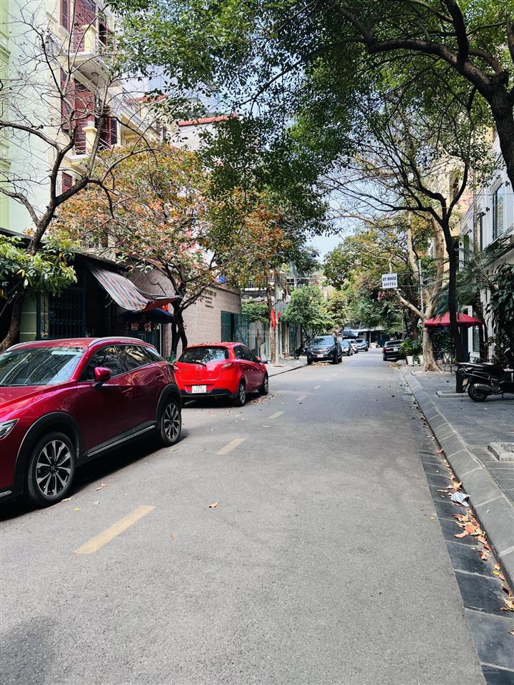 Chính chủ bán nhà vườn 105m2 kđt trung văn hancic, hoàn thiện đẹp  miễn môi giới làm phiền