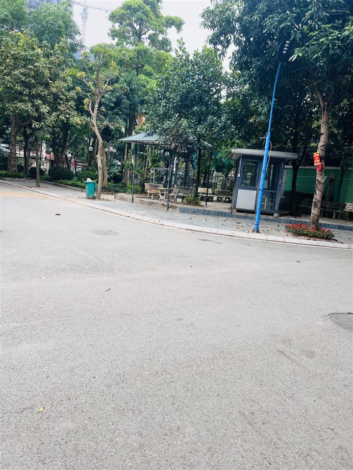Biệt thự đơn lập tây nam linh đàm vị trí vàng, sống thượng lưu bt6 dt 200m