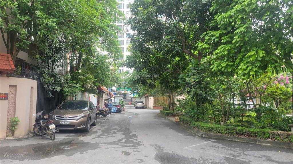 Chính chủ cần bán biệt thự lô góc 3 mặt thoáng tp giao lưu dt 175m