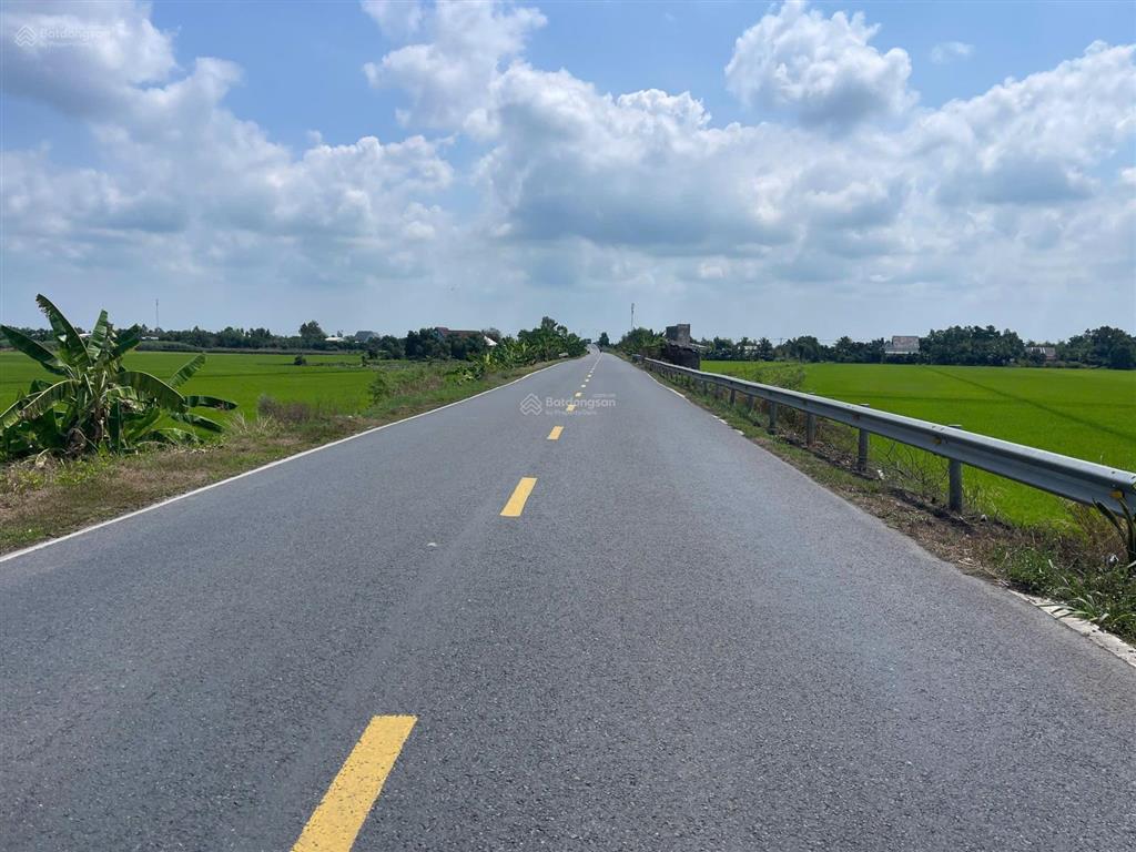 Hạ giá bán gấp 11788m2, mặt tiền quốc lộ n2, giá chỉ 8,5 tỷ