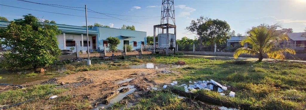 Chính chủ cần bán gấp, vị trí đẹp