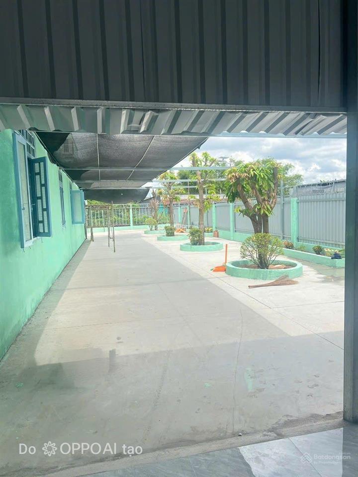 Nhà mặt tiền đường đoàn nguyễn tuấn & giá tốt
