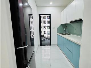 Bán căn 1pn+fpt 1 nội thất mới 100%, view hồ bơi mát mẻ giá chỉ 2,4 tỷ, dòng tiền 7 triệu/1 tháng