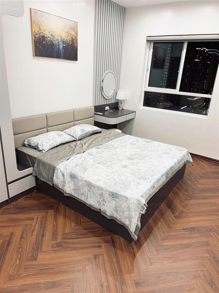 Bán căn hộ cc lê văn lương hoàng đạo thúy 117m 3pn full nội thất giá tốt