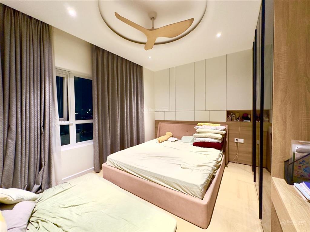Bán căn hộ cc rivera park xuân thủy, căn góc 110m, 3pn, 2wc  full nội thất cao cấp