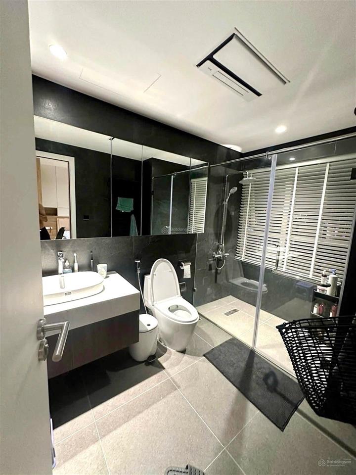 Bán căn hộ cc rivera park xuân thủy, căn góc 110m, 3pn, 2wc  full nội thất cao cấp