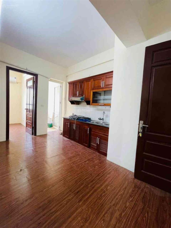 Nhỉnh 3 tỷ căn hộ cc tp giao lưu 55m 2pn căn góc sát hồ điều hòa