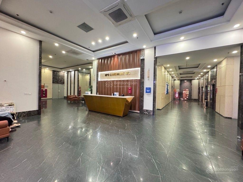 Bán căn hộ hpc landmark kđt văn khê, hà đông 134m2 3pn 2wc full nội thất chỉ nhỉnh 60 triệu/m2