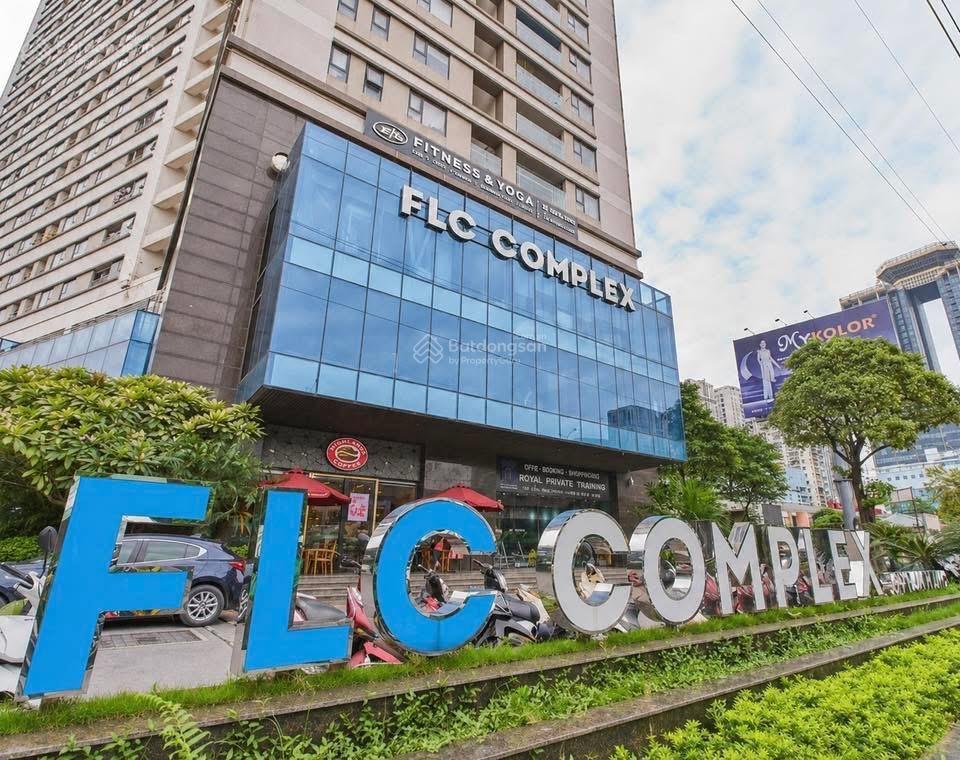 Hơn 5 tỷ căn hộ flc phạm hùng 70m 2 ngủ 2vs full nội thất, có slot ô tô