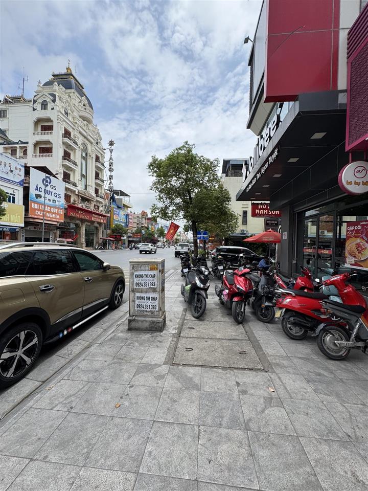 Cho thuê mặt bằng kinh doanh đường bạch đằng  núi đèo, thuỷ nguyên. vị trí gần chợ đông đúc