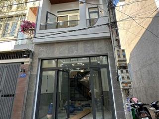 Nhà sổ riêng hoàn công 1 lầu 1 trệt 3.15 tỷ _67m2_ sân đậu ô tô _3 phòng ngủ 