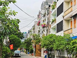 Lô đất vàng trung tâm linh trung dt 112.8m² (5x22.5), chỉ 61tr/m2, gần ngã tư thủ đức & vincom