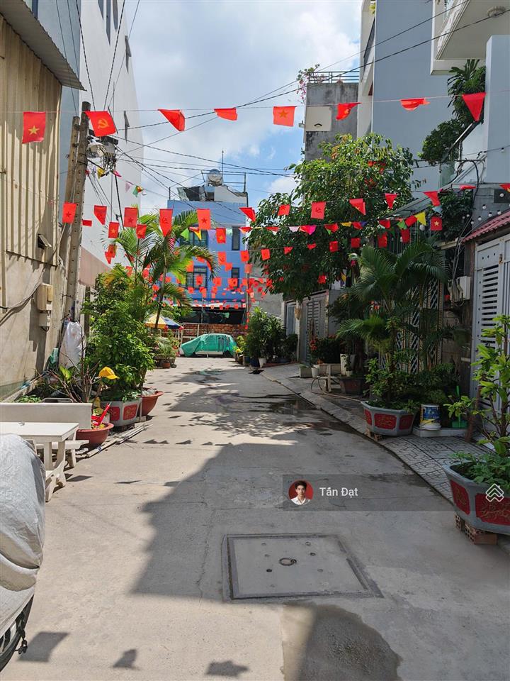 Hàng hiếm đất hxh 7m lê văn chí linh trung 62.9m2 xây 4 tầng giá 5.6 tỷcách metro thủ đức chỉ 500m