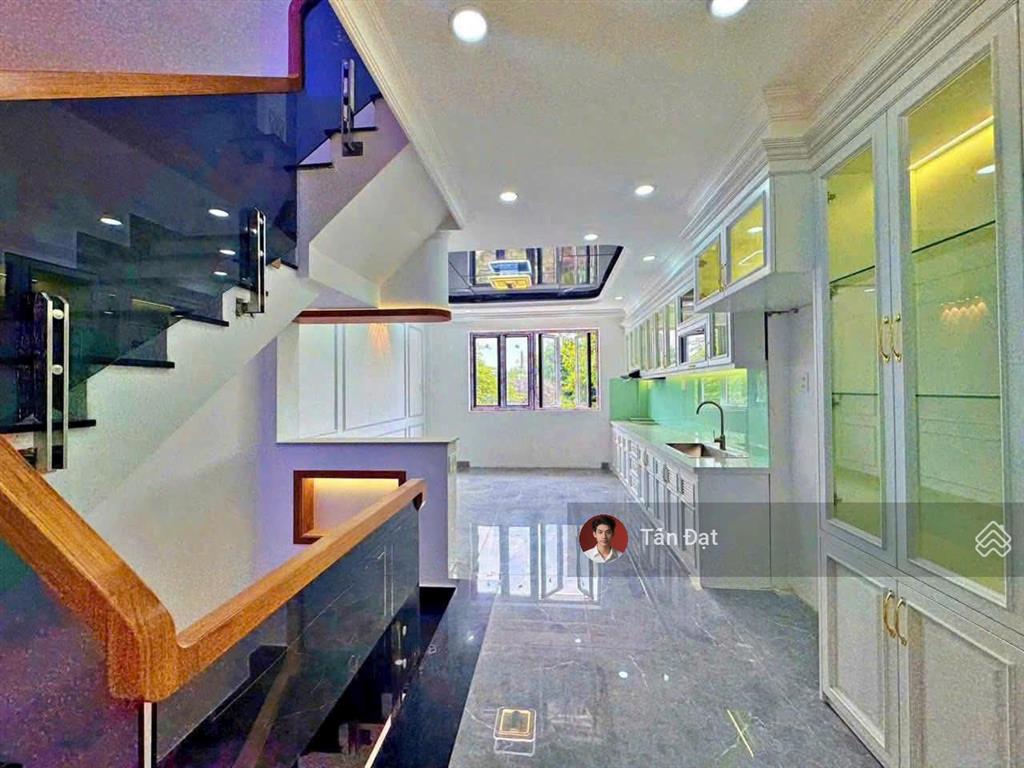 Hot! bán nhà mới 5 tầng sát vạn phúc city  khu đồng bộ hiệp bình phước  full nội thất  8.7 tỷ