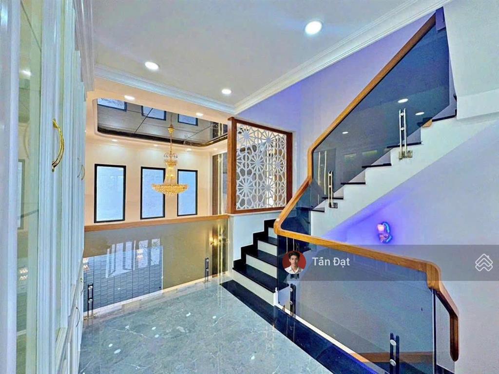 Hot! bán nhà mới 5 tầng sát vạn phúc city  khu đồng bộ hiệp bình phước  full nội thất  8.7 tỷ