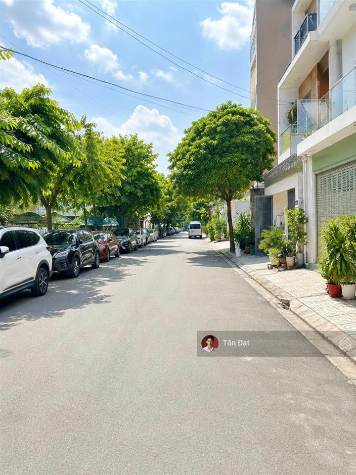 Nhà 3 tầng hoàn công đủ sát vách vạn phúc city  hẻm xe hơi tránh nhau  chỉ 6,7 tỷ