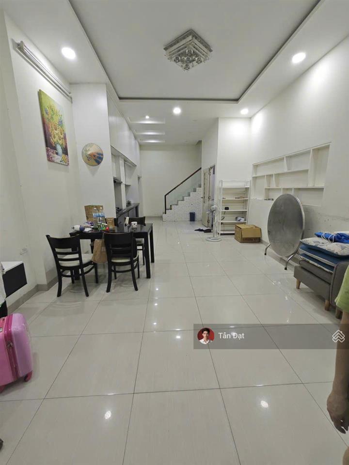 Nhà 3 tầng hoàn công đủ sát vách vạn phúc city  hẻm xe hơi tránh nhau  chỉ 6,7 tỷ
