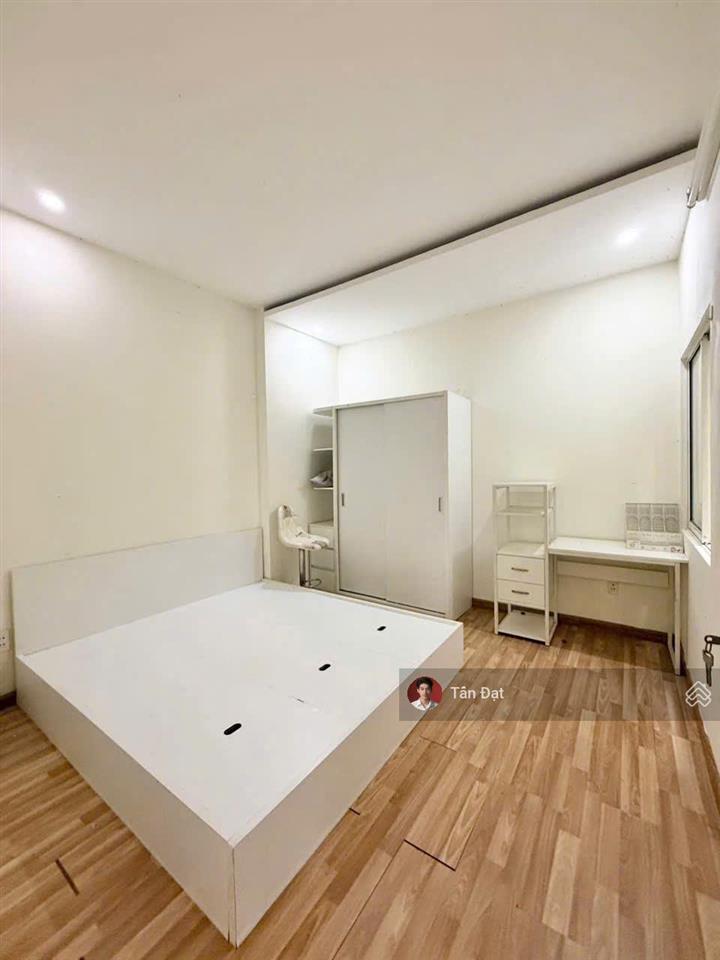 Nhà 3 tầng hoàn công đủ sát vách vạn phúc city  hẻm xe hơi tránh nhau  chỉ 6,7 tỷ