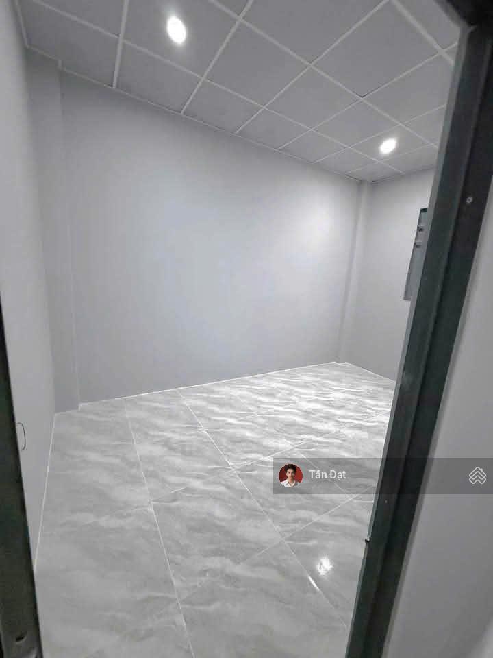 Chỉ hơn 4 tỷ nhà 1 trệt 1 lửng 53,1m2 đường số 8 linh xuân hẻm xe hơi