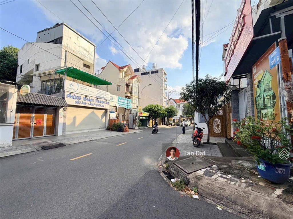  bán nhà giảm từ 11,2 tỷ xuống loanh quanh 9 tỷ  có trả là có bán