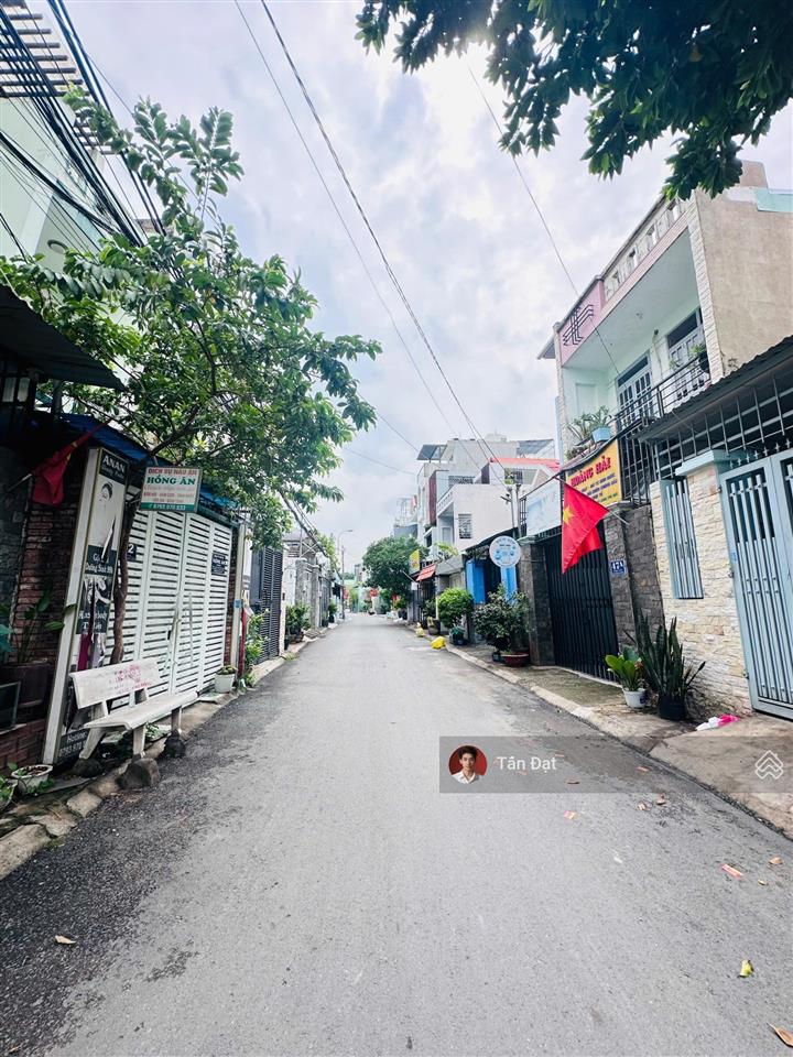 Lô góc mặt tiền kinh doanh đường số 18 96m2 ngang 5,25m  cạnh vành đai 2 chỉ 200m