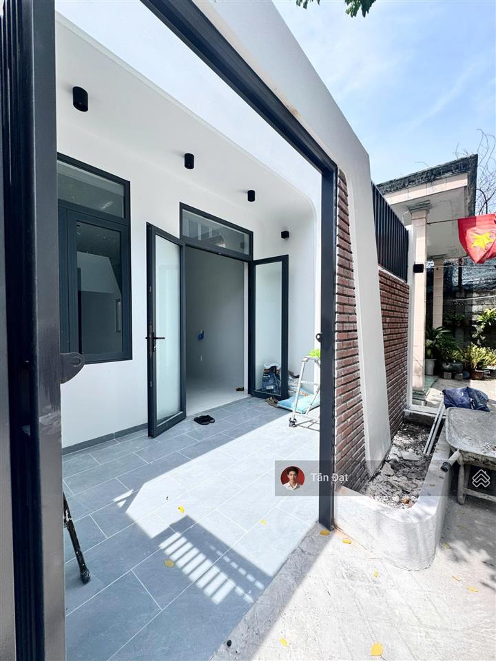 Nhà mới 100m2 2pn 2wc gần vincom q9 sẵn thu nhập 10tr/tháng | giá chỉ 4,6 tỷ