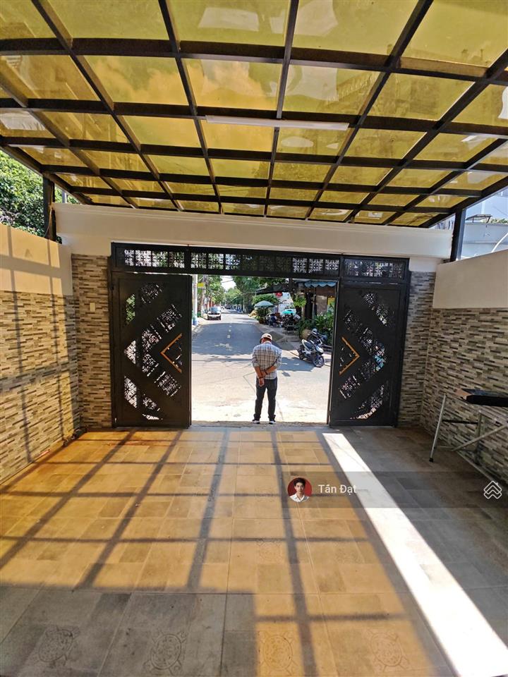 Chỉ nhỉnh 9 tỷ nhà 4 tầng mặt tiền kdc him lam linh chiểu kinh doanh sầm uất sát hoàng diệu 2