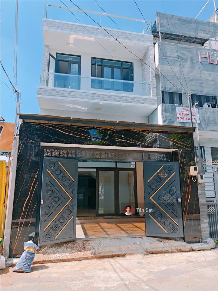 Chỉ nhỉnh 9 tỷ nhà 4 tầng mặt tiền kdc him lam linh chiểu kinh doanh sầm uất sát hoàng diệu 2