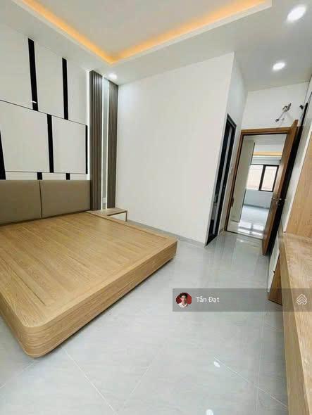 Bán gấp nhà phố 4 tầng phước long b q9 xe hơi đậu cửa giá chỉ 7,6 tỷ