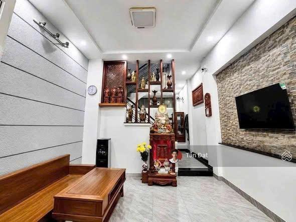 Chỉ 6,7 tỷ nhà 3 tầng linh đông, sát phạm văn đồng! ngay chung cư 4s